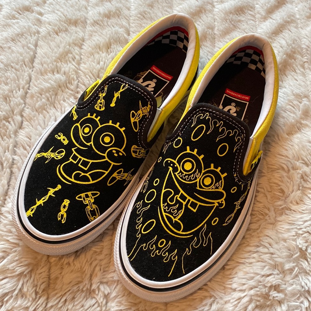 Sponge Bob Vans New with box 4.5